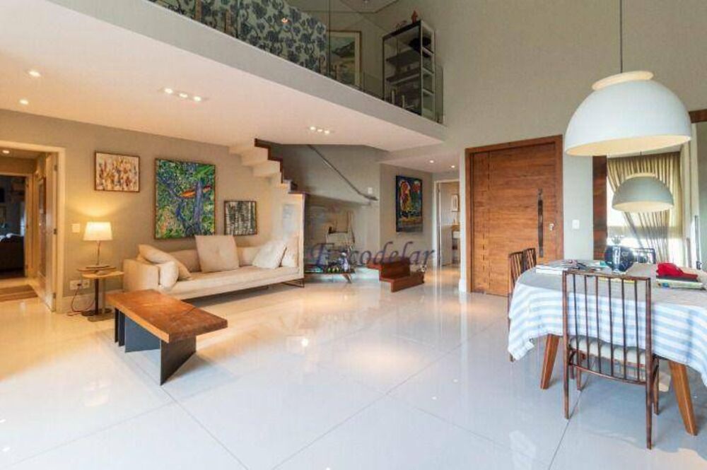 Apartamento, 4 quartos, 220 m² - Foto 1