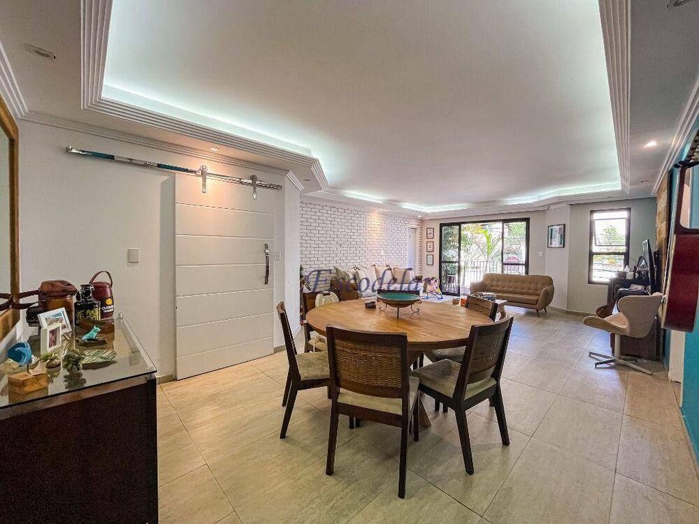 Apartamento, 3 quartos, 147 m² - Foto 2
