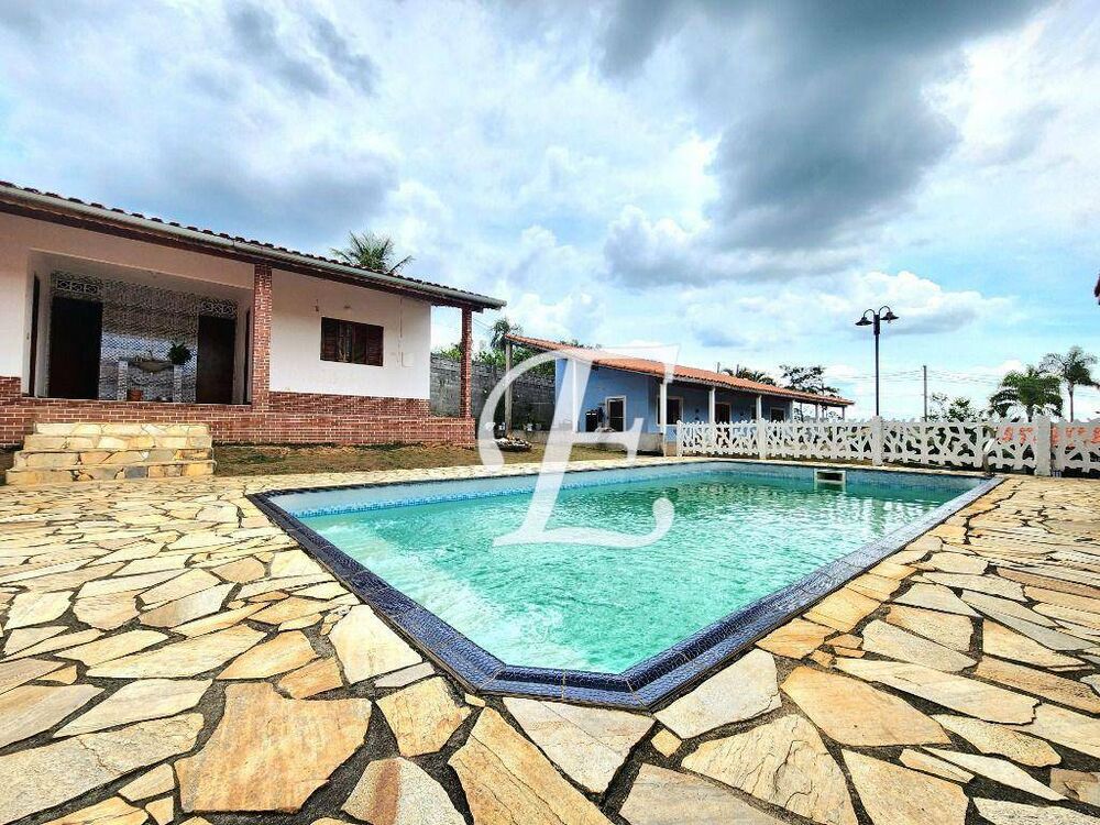 Chácara, 3 quartos, 1000 m² - Foto 1