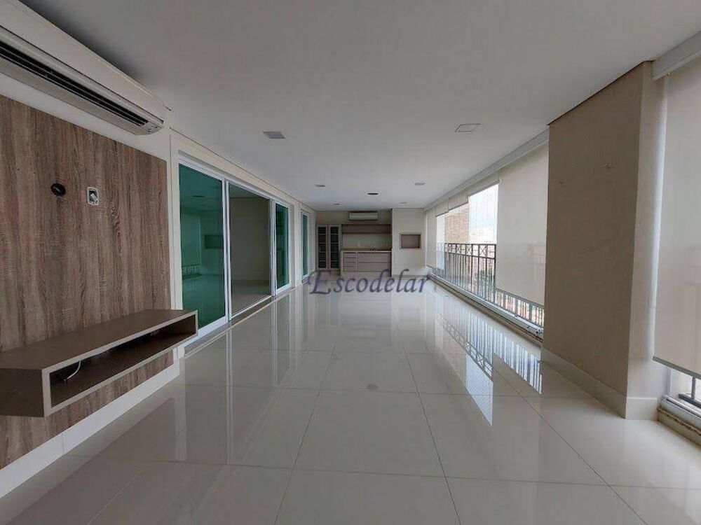 Apartamento, 3 quartos, 215 m² - Foto 2
