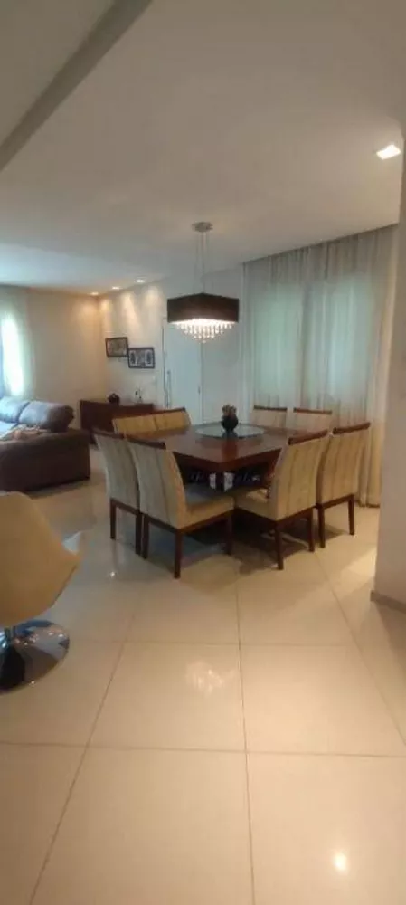 Sobrado à venda com 3 quartos, 170m² - Foto 2