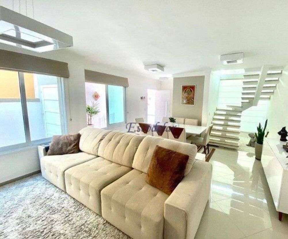Sobrado, 3 quartos, 178 m² - Foto 1