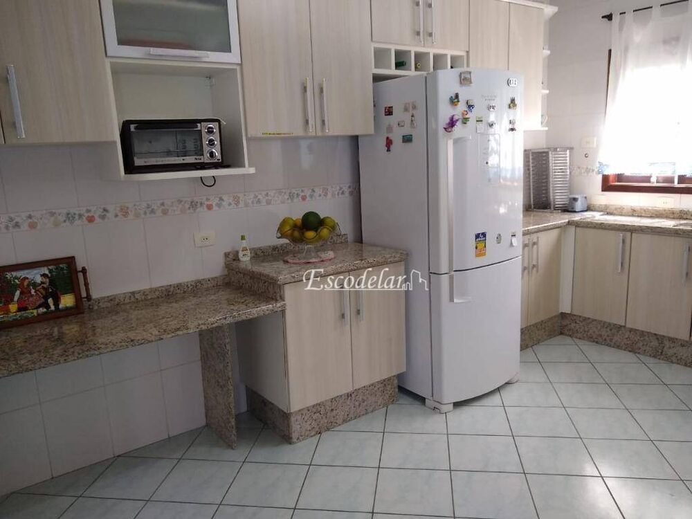 Sobrado, 3 quartos, 192 m² - Foto 1