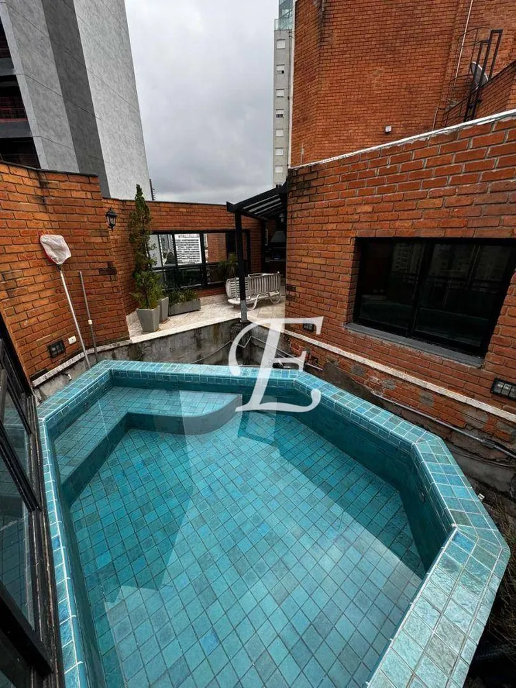 Cobertura, 3 quartos, 180 m² - Foto 1
