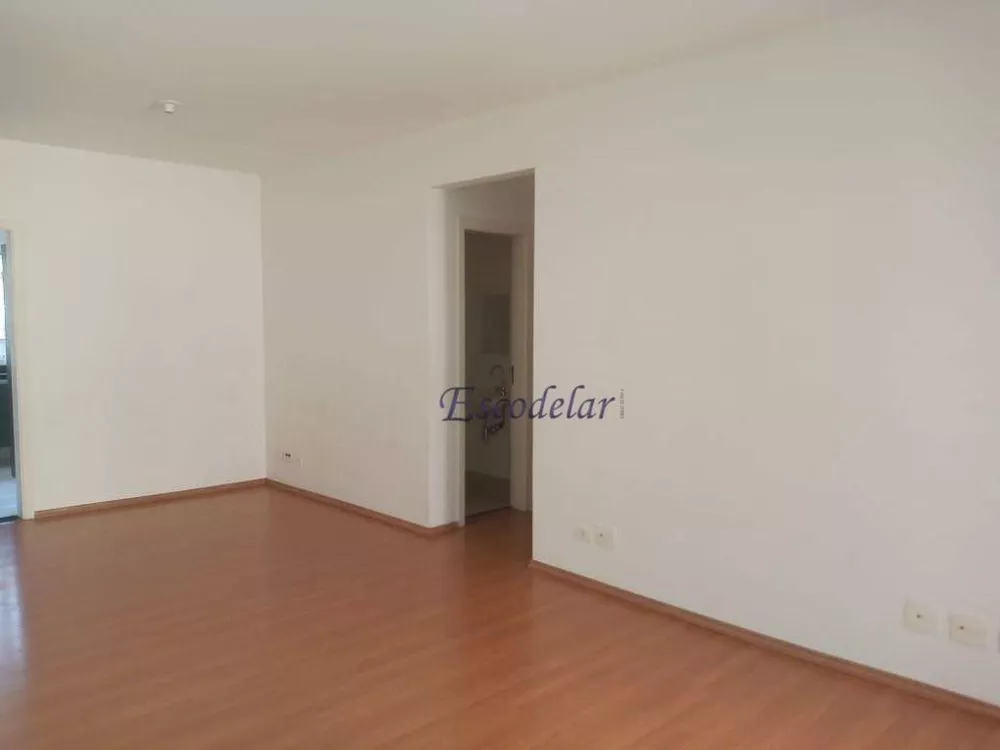 Apartamento à venda com 3 quartos, 117m² - Foto 2