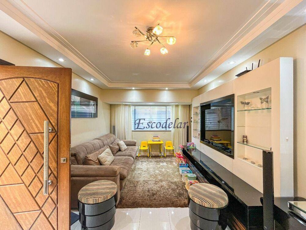 Sobrado, 3 quartos, 196 m² - Foto 1