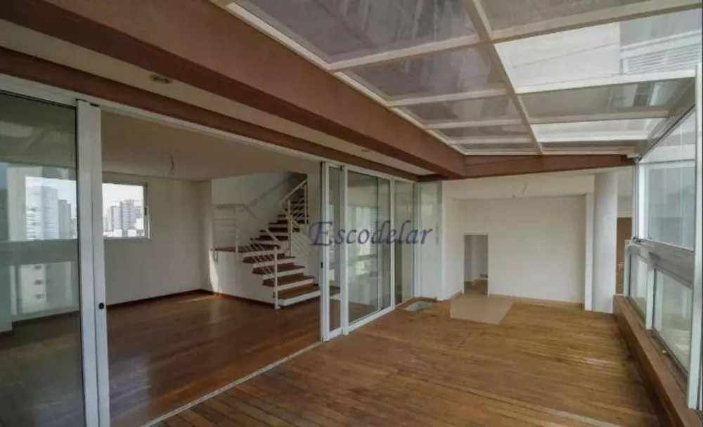 Cobertura à venda com 3 quartos, 254m² - Foto 2