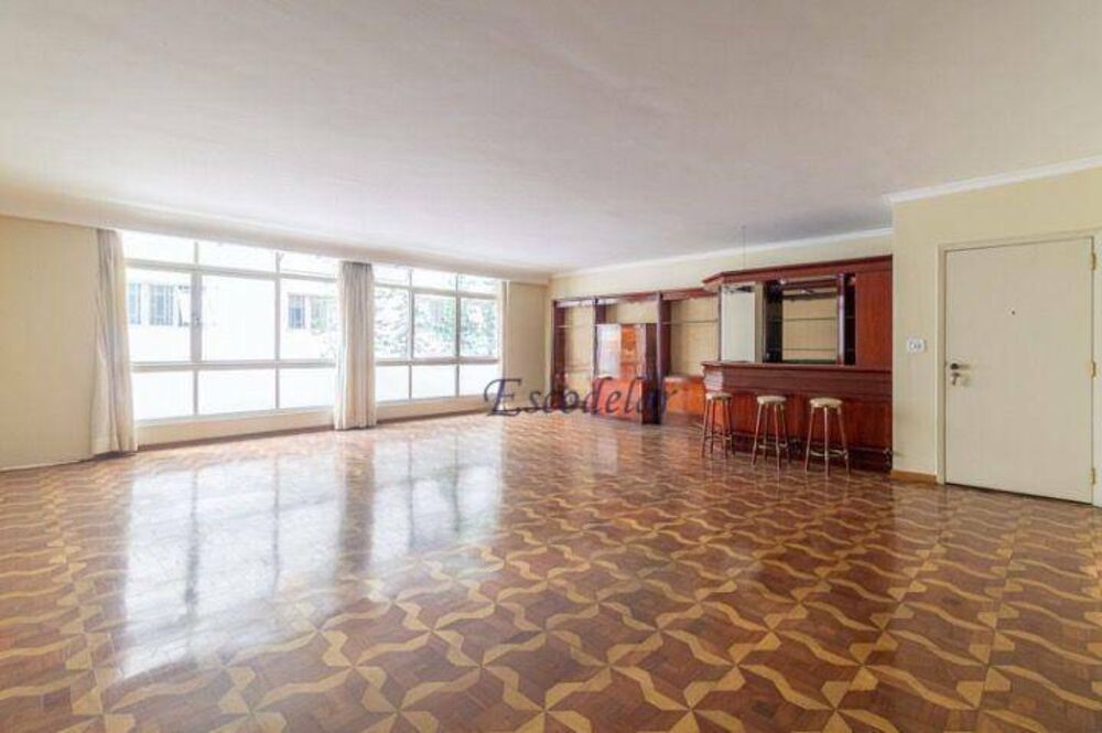 Apartamento, 3 quartos, 180 m² - Foto 1