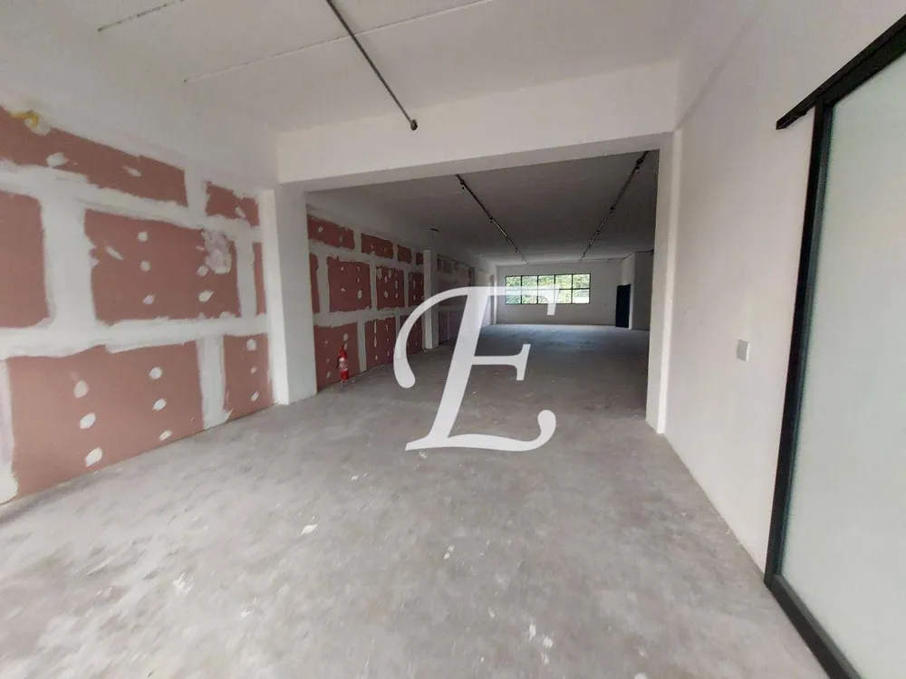 Prédio Inteiro, 1500 m² - Foto 1