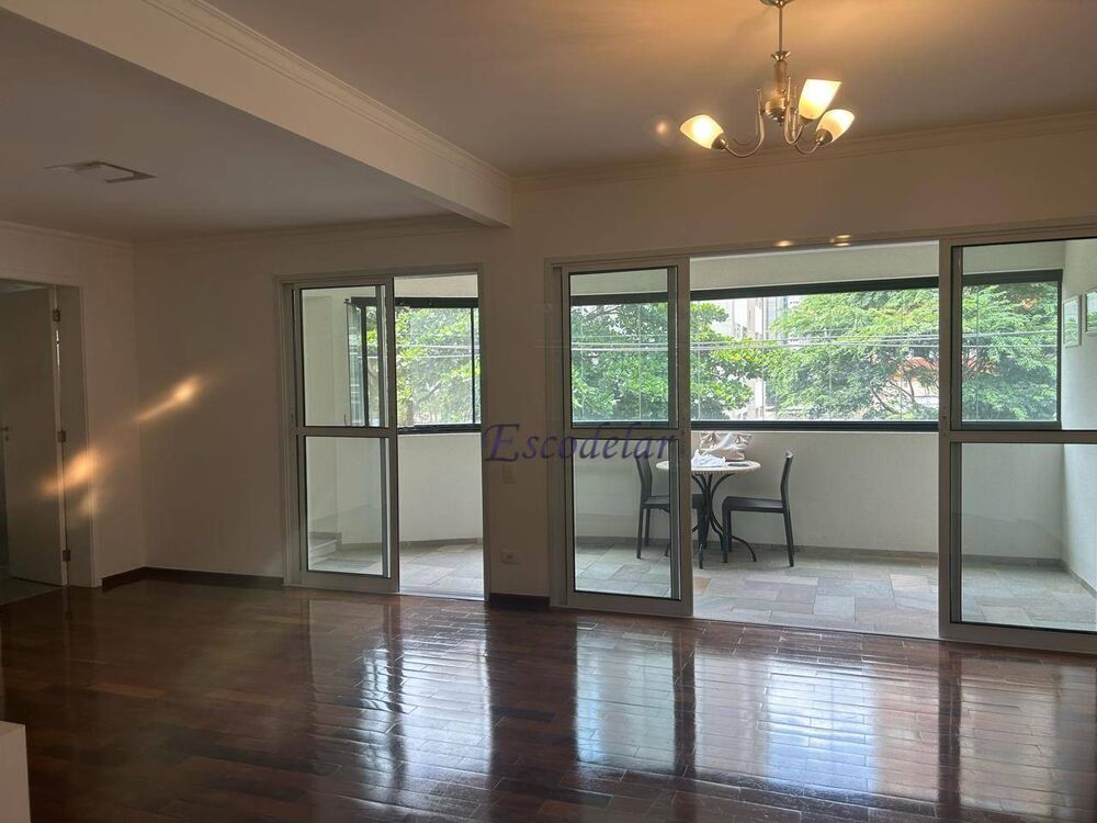 Apartamento, 3 quartos, 139 m² - Foto 4