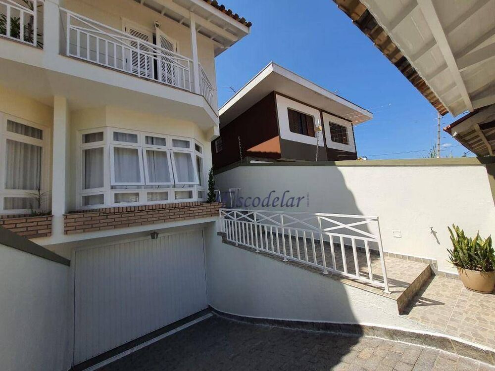 Sobrado, 4 quartos, 200 m² - Foto 1