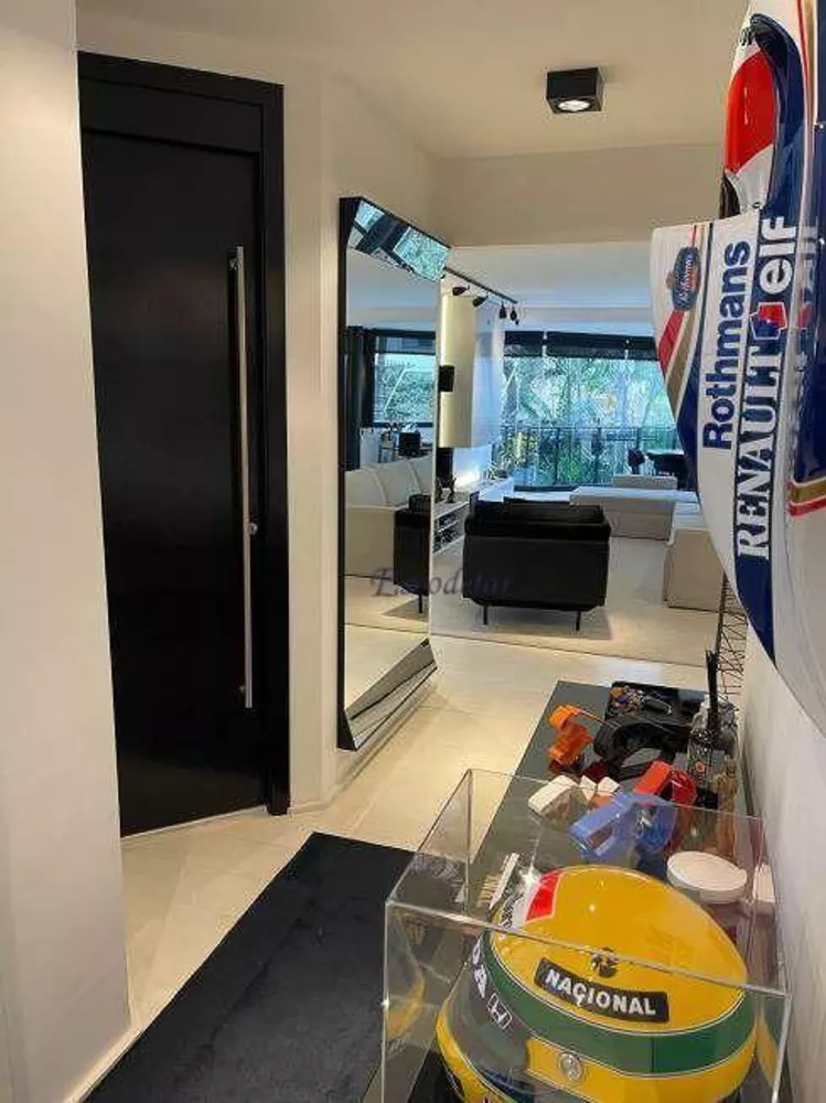 Apartamento à venda com 4 quartos, 270m² - Foto 5