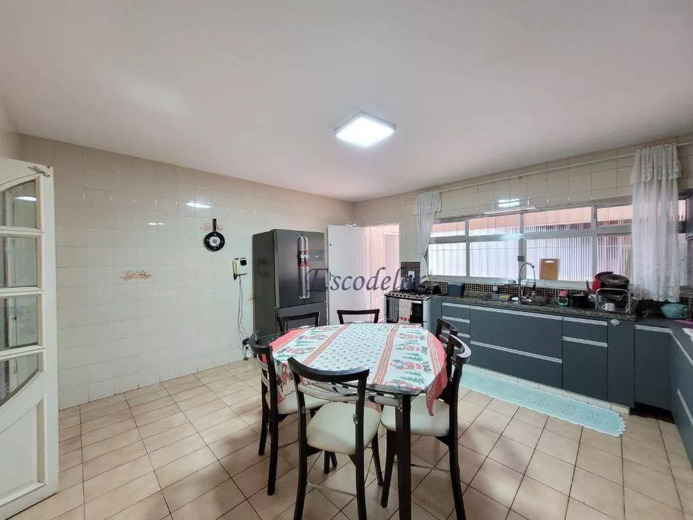 Sobrado, 3 quartos, 298 m² - Foto 11