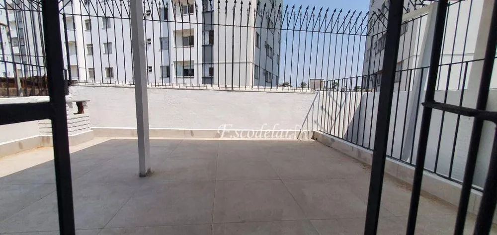 Sobrado, 3 quartos, 218 m² - Foto 2