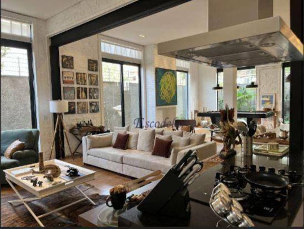 Casa à venda com 3 quartos, 300m² - Foto 5