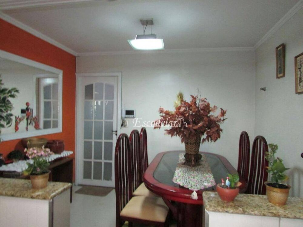 Sobrado à venda com 2 quartos, 140m² - Foto 3