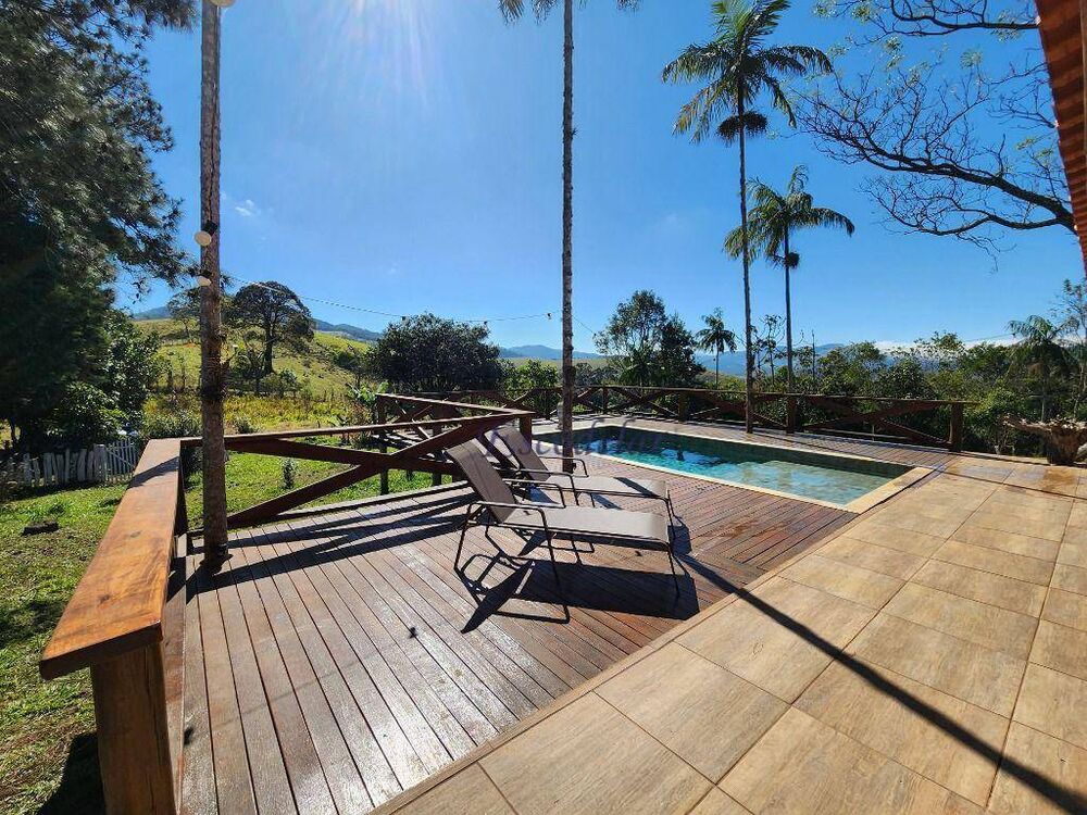 Chácara, 3 quartos, 2040 m² - Foto 4