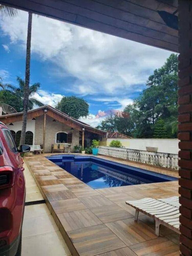 Casa, 4 quartos, 326 m² - Foto 2