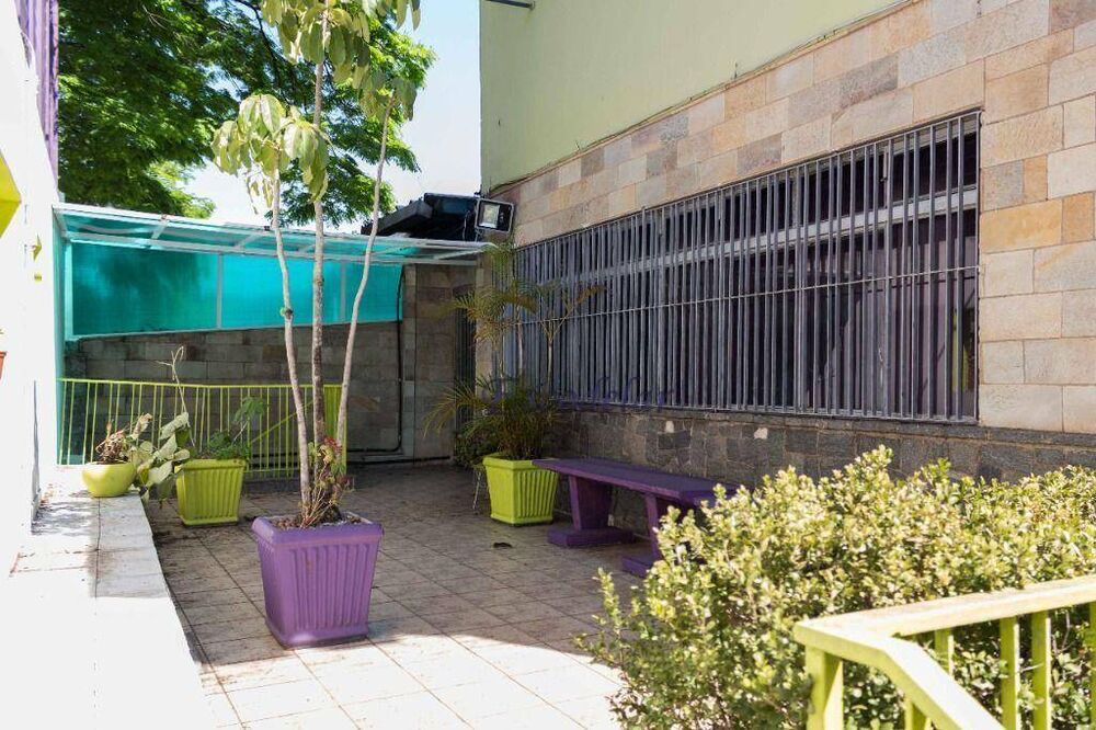 Sobrado, 5 quartos, 1000 m² - Foto 1