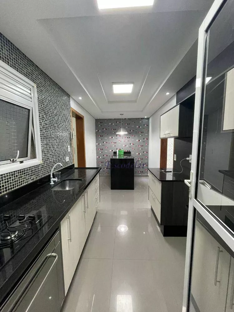 Apartamento à venda com 3 quartos, 107m² - Foto 1