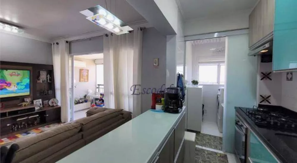 Apartamento à venda com 3 quartos, 70m² - Foto 13