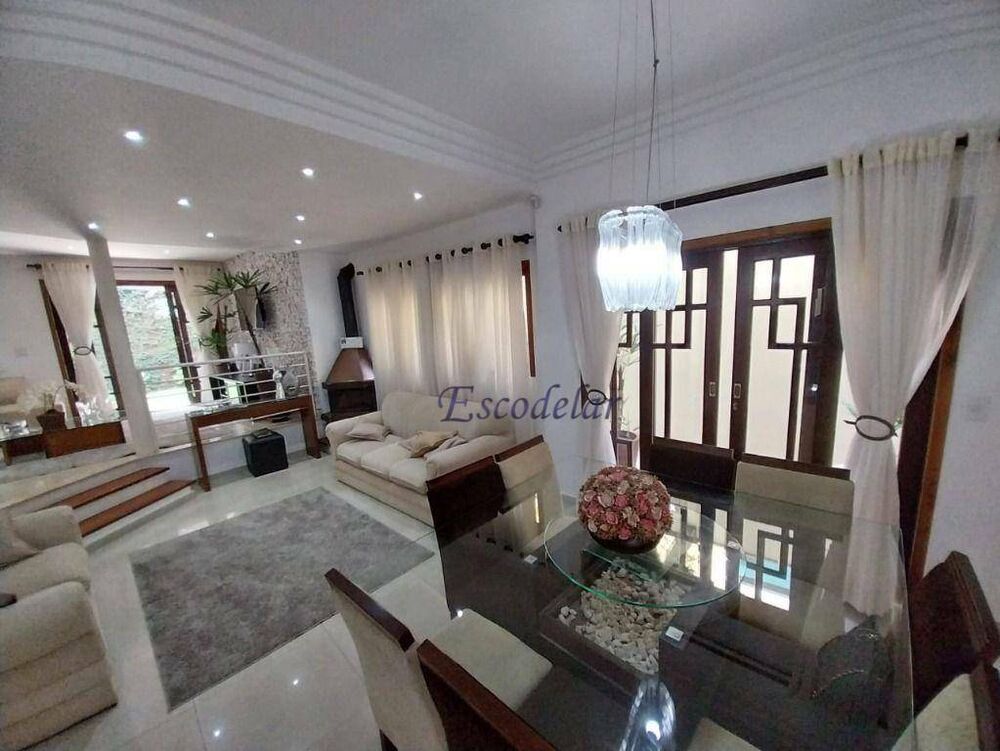 Sobrado, 3 quartos, 365 m² - Foto 1