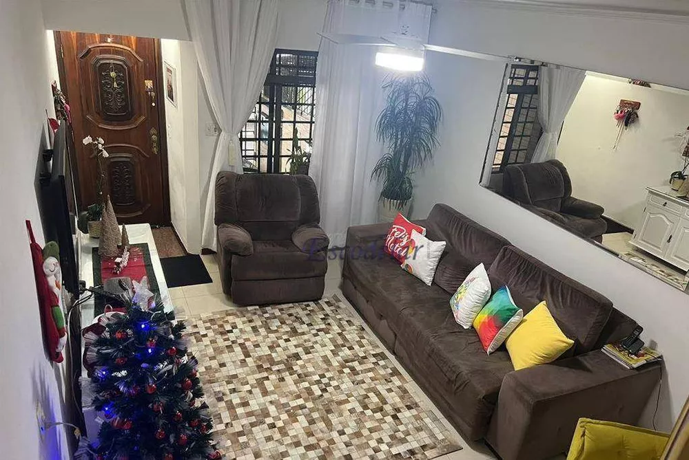 Sobrado à venda com 4 quartos, 132m² - Foto 2