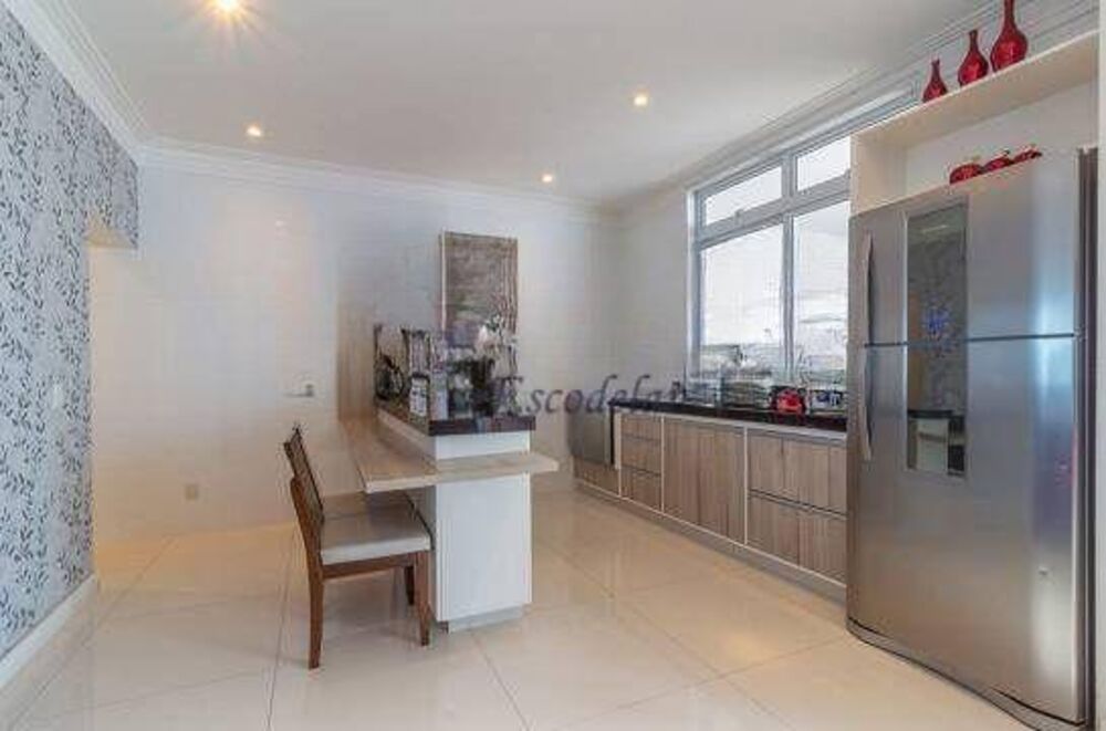 Sobrado, 4 quartos, 560 m² - Foto 5