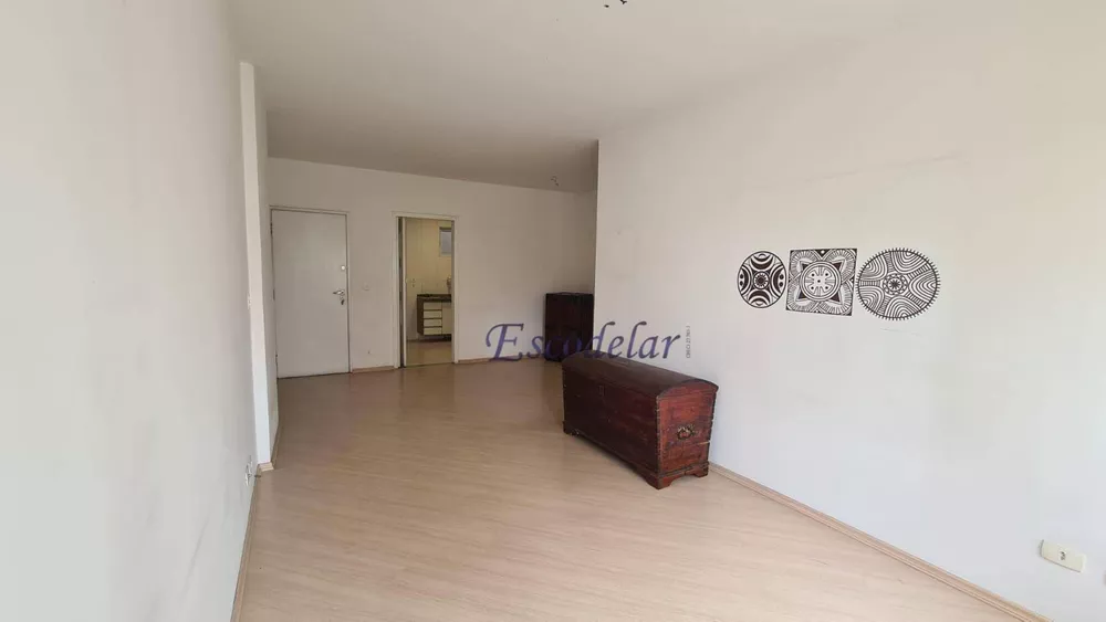 Apartamento à venda com 3 quartos, 91m² - Foto 2