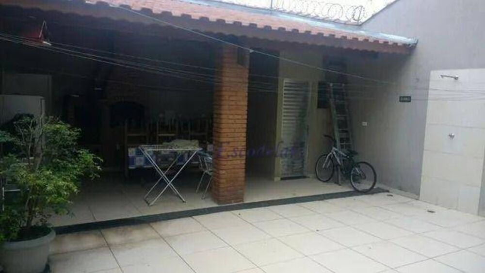 Sobrado, 4 quartos, 212 m² - Foto 1