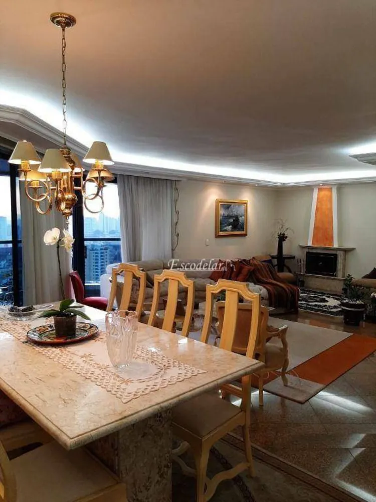 Apartamento, 4 quartos, 219 m² - Foto 1