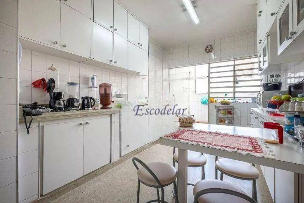 Apartamento, 3 quartos, 240 m² - Foto 3
