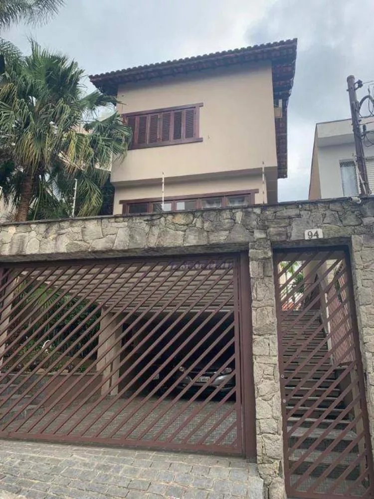 Sobrado à venda com 3 quartos, 250m² - Foto 3