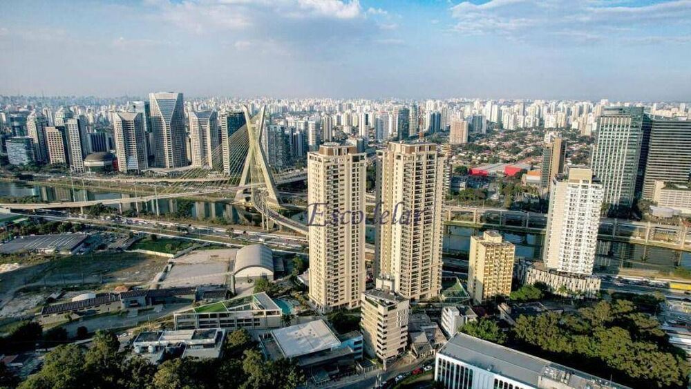 Apartamento, 4 quartos, 233 m² - Foto 14