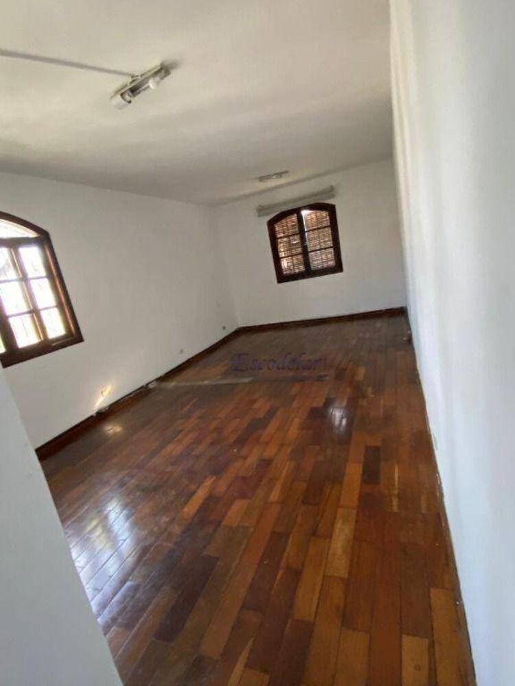 Sobrado, 3 quartos, 211 m² - Foto 2