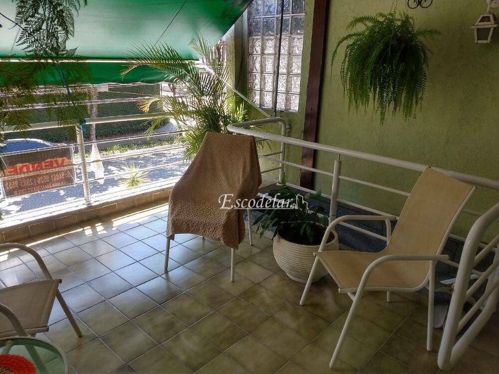 Sobrado à venda com 2 quartos, 140m² - Foto 1