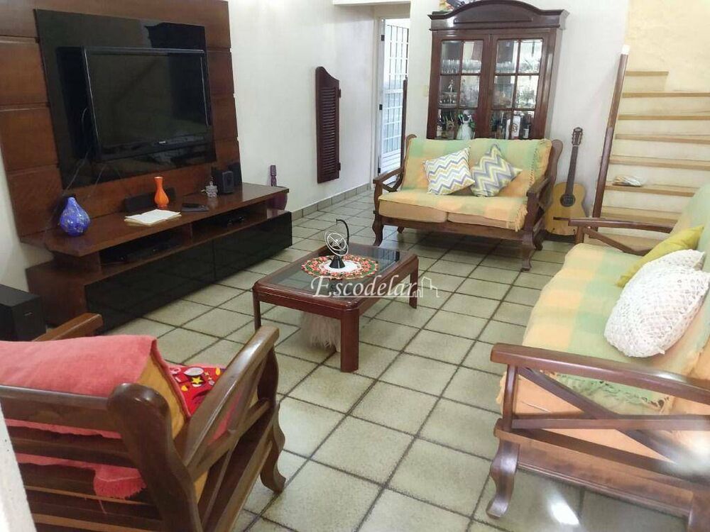 Sobrado à venda com 2 quartos, 140m² - Foto 4