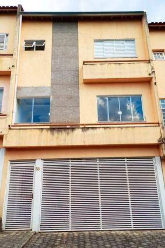 Casa, 3 quartos, 137 m² - Foto 2