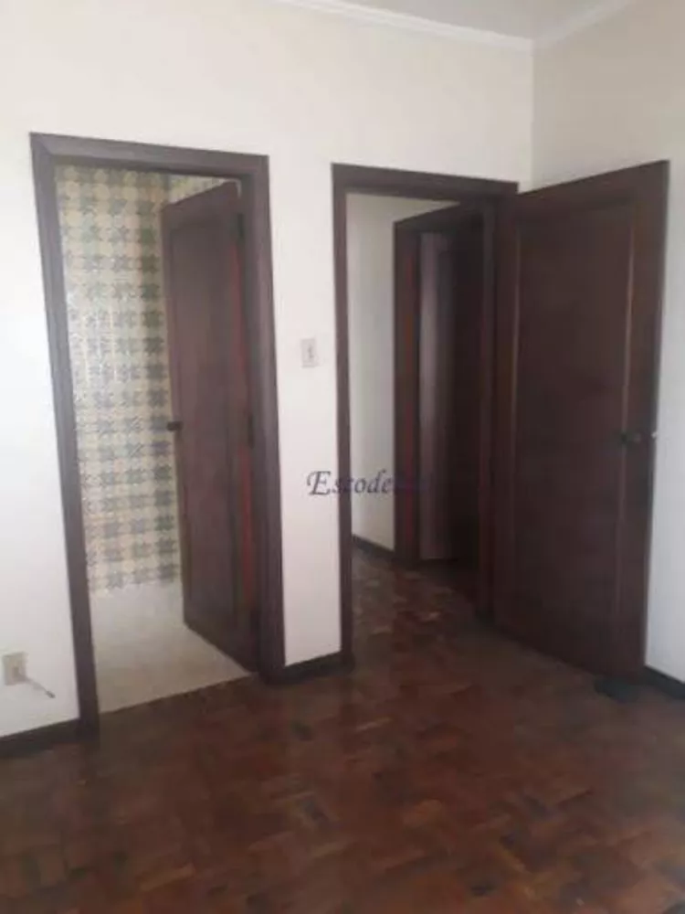 Casa para alugar com 4 quartos, 300m² - Foto 18