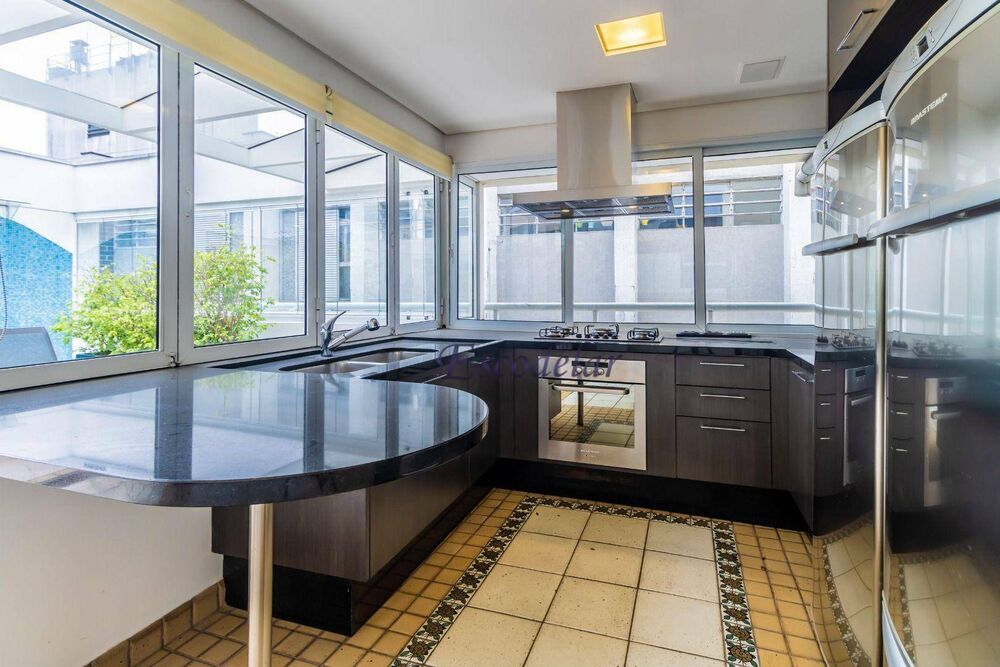 Cobertura, 4 quartos, 230 m² - Foto 4