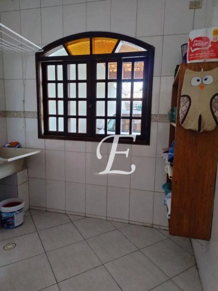 Casa, 6 quartos, 280 m² - Foto 1