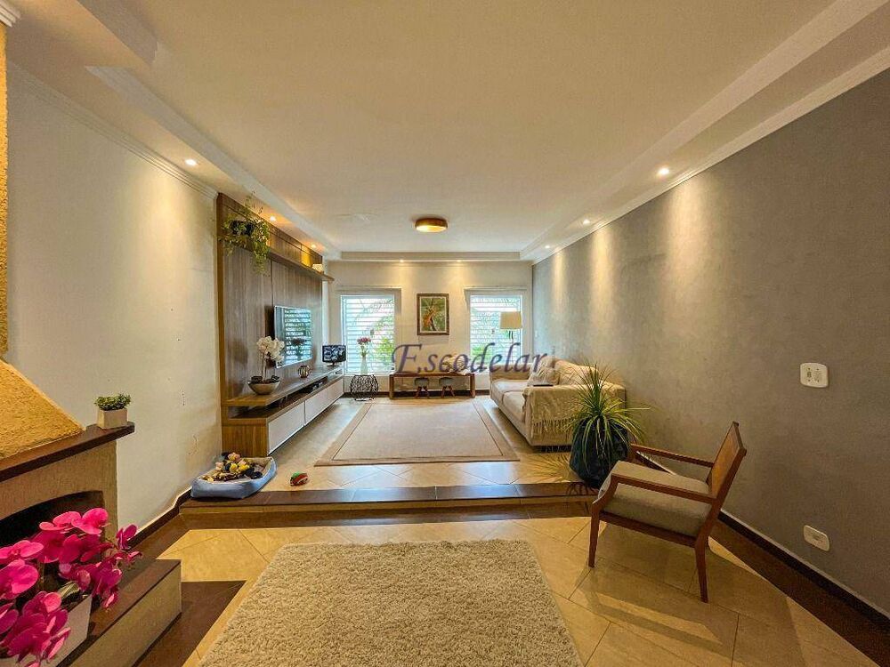 Sobrado, 4 quartos, 310 m² - Foto 1