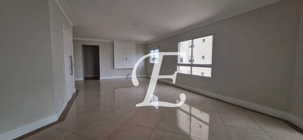 Apartamento à venda com 3 quartos, 145m² - Foto 7