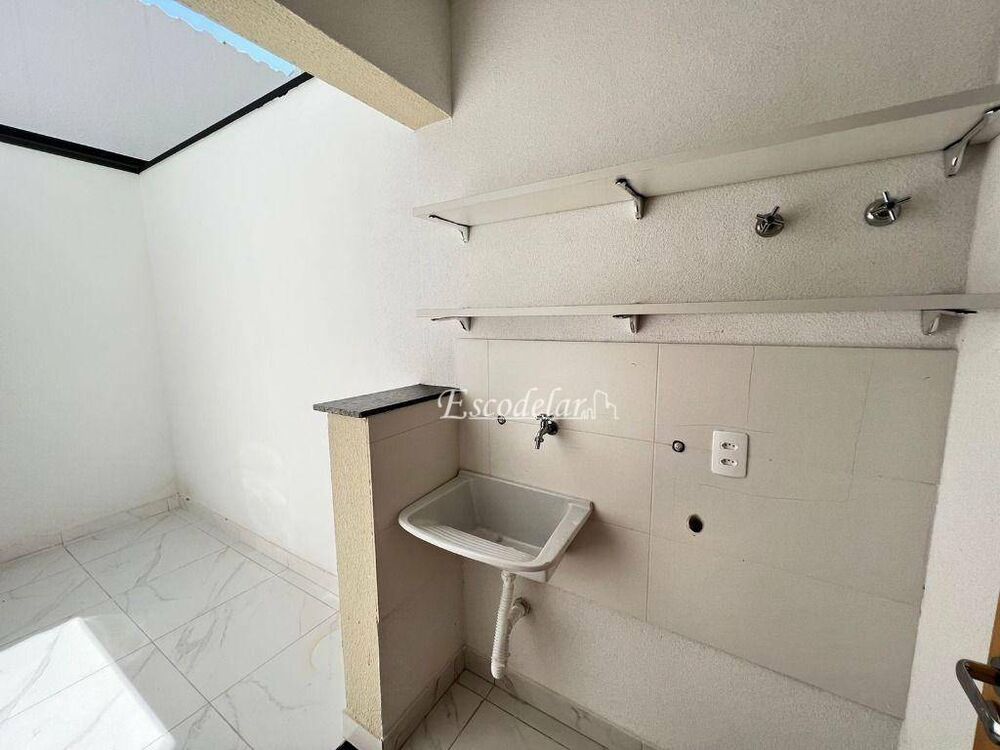 Apartamento à venda com 2 quartos, 44m² - Foto 8
