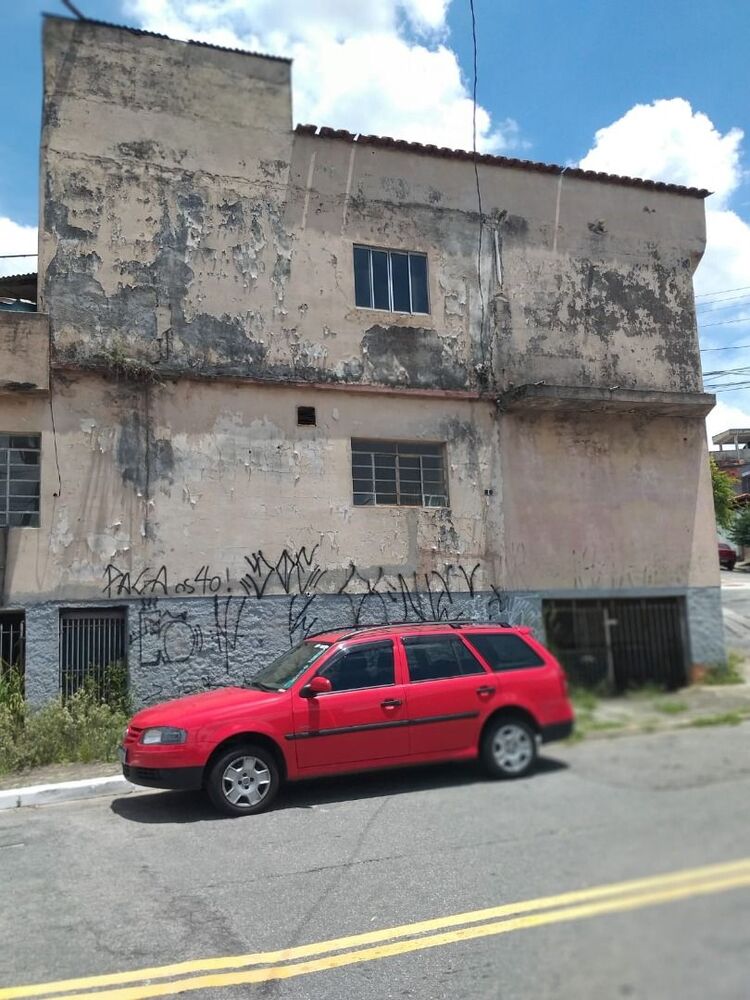 Sobrado à venda com 3 quartos, 140m² - Foto 2