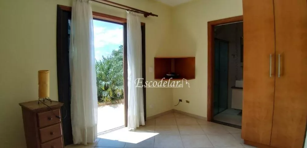 Casa de Condomínio à venda com 4 quartos, 600m² - Foto 13