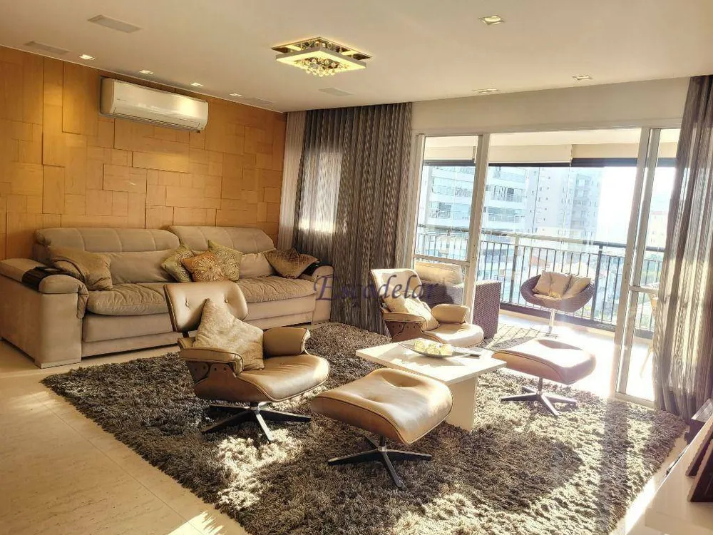 Apartamento, 3 quartos, 163 m² - Foto 1