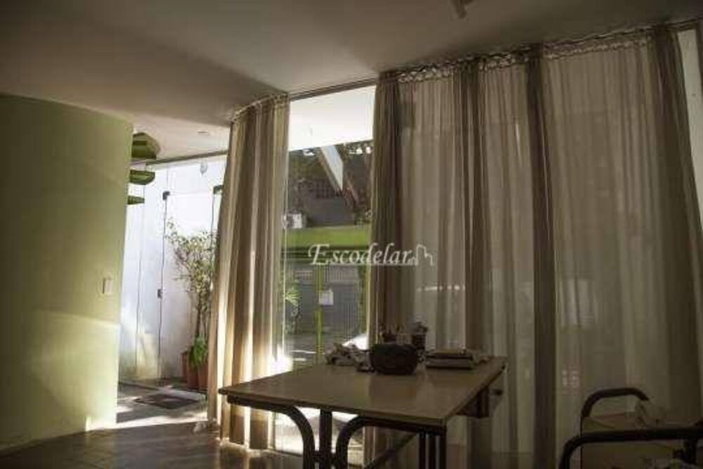 Casa, 4 quartos, 200 m² - Foto 10