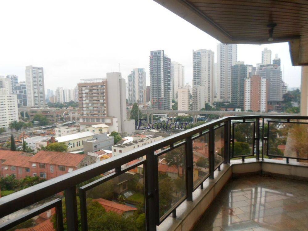 Apartamento, 4 quartos, 252 m² - Foto 2