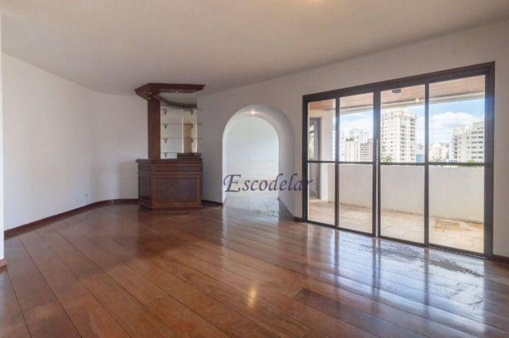 Apartamento, 4 quartos, 207 m² - Foto 2